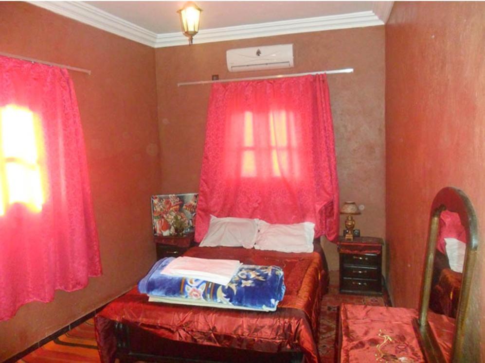 Maison D'Hotes Ghalil Tajda Rum bild